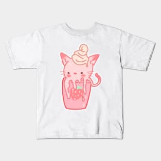 cappucino pets: strawberry kitty Kids T-Shirt